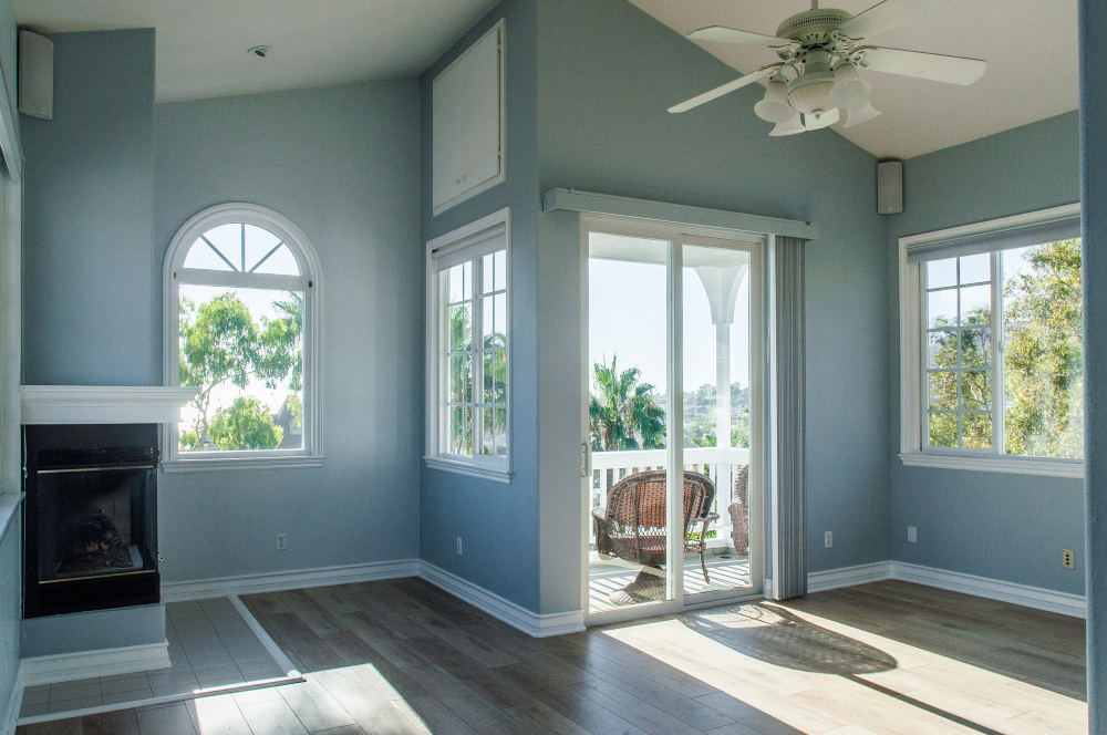 Selma Windows by Material